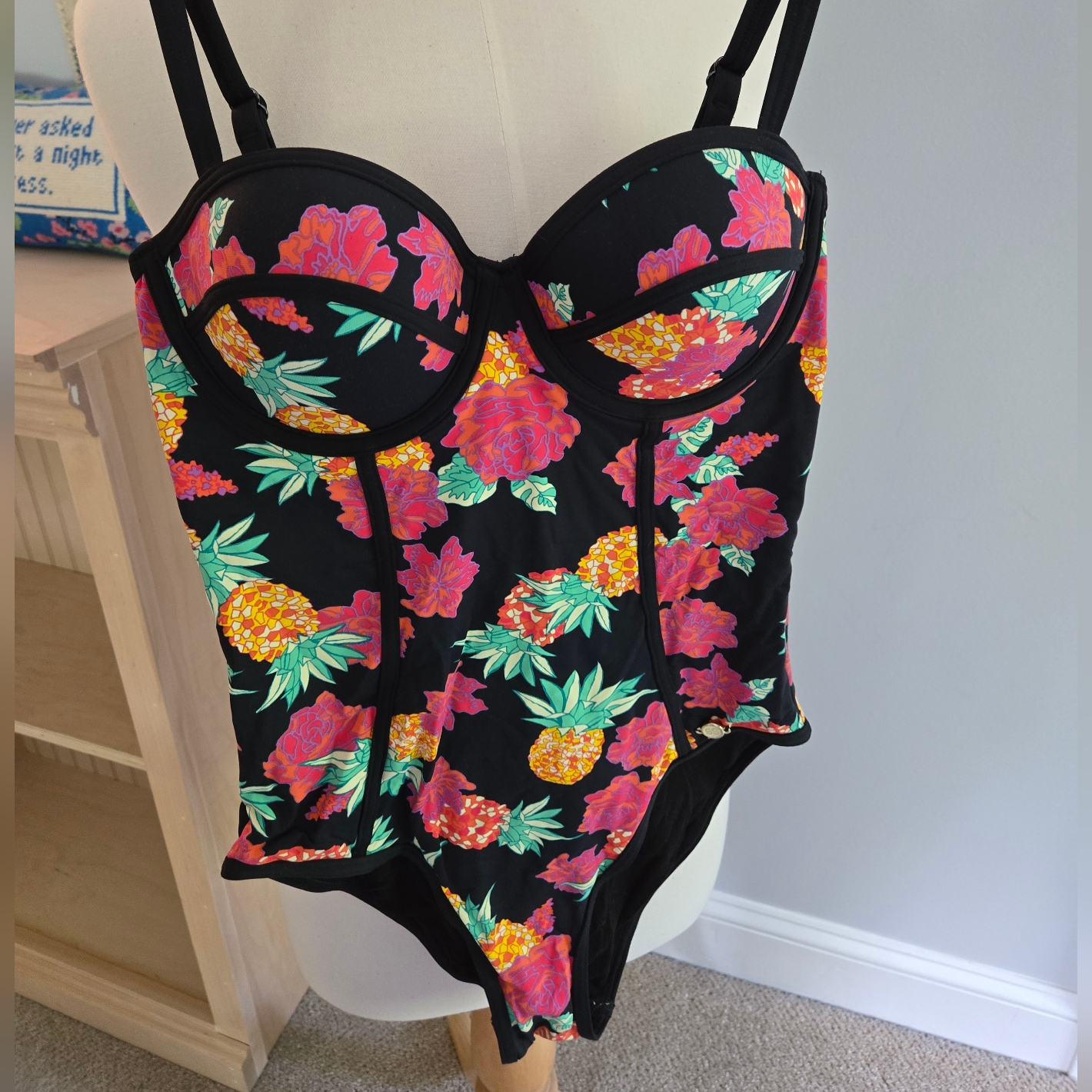 Sunseeker Black Pink One Piece Swisuit Pineapple Women's Size 12